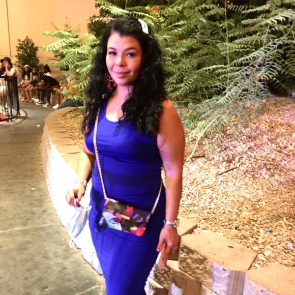 Meet your Posher, Laura - Picture 1 of 1